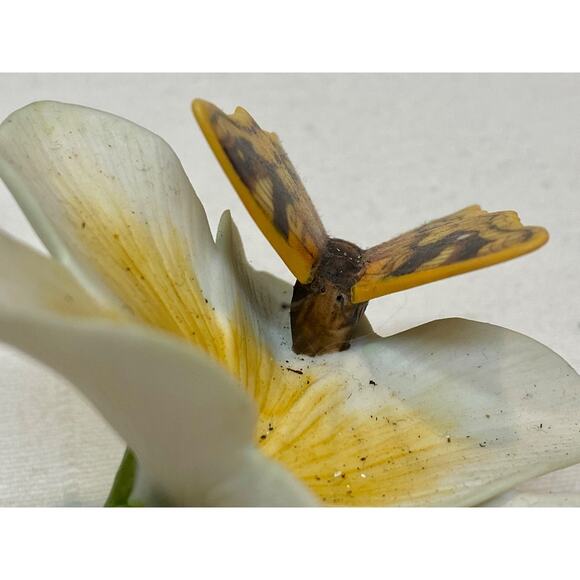 Franklin Mint Butterflies of Paradise Porcelain Figurine Swordtail Tortoiseshel - Picture 8 of 11